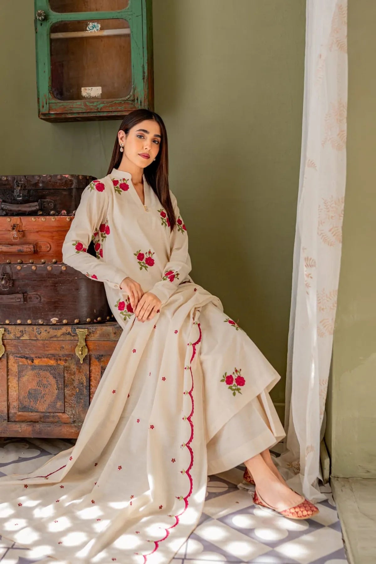 Beautiful Cream Women Kurta and Palazo With Dupatta